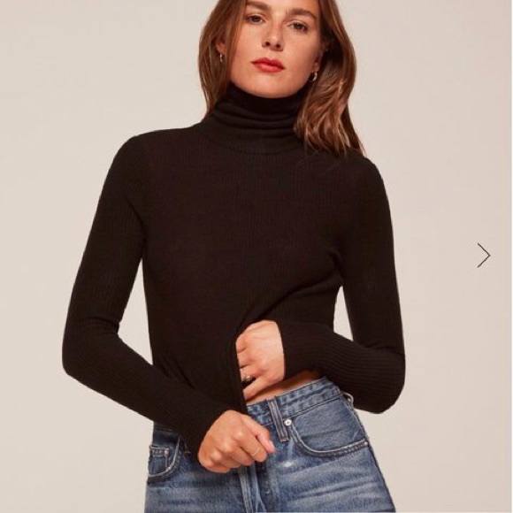 Reformation | Sweaters | Large 